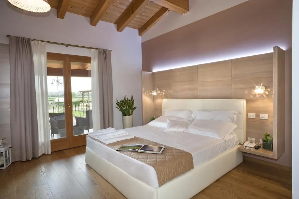 Farm stay Corte San Felice Villa Verona Italy